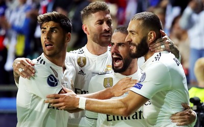 浩瀚体育快讯-B席当选英超月最佳球员