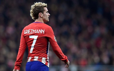 浩瀚体育热评-伊萨克头球攻门顶向远角